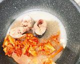サバ缶とキムチ炊いたん作り方1写真