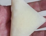 子ども喜ぶ！ズッキーニとチーズの三角春巻作り方4写真