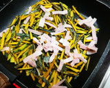 捨てずに活用☆ カボチャの皮きんぴら作り方2写真