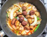 コンビニの甘栗と鶏もも肉でピリ辛炒め作り方6写真