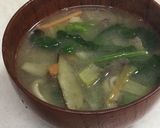 作りかけの味噌汁　ラクして豚汁にワープ！作り方38写真