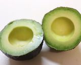 円満な切り方⁉アボカドの輪切り♪作り方1写真
