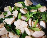 鶏と小松菜の塩炒め作り方5写真
