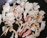 豚バラとキャベツ、しめじのピリ辛塩ダレ丼作り方2写真