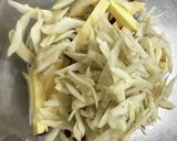 レンジで簡単！サツマイモとごぼうの和え物作り方3写真