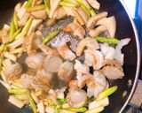 海老とホタテのコンソメバター炒め作り方5写真