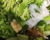いかそうめんとブロッコリーオイスター炒め作り方3写真
