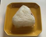 鮭と塩昆布（昆布の佃煮）の二刀流おにぎり作り方4写真