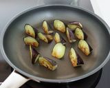 肉団子となすの和風カレー煮。作り方4写真