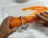 【朝食】ひらひら人参のコンソメスープ作り方1写真