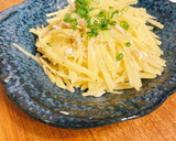 簡単！しらすとじゃがいも炒めました☆作り方4写真