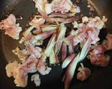 胡瓜・ミョウガ・豚コマの梅肉炒め作り方5写真