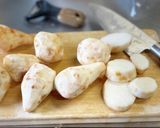 大量の里芋はカットして冷凍！作り方2写真