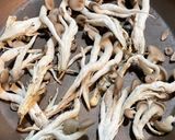 ゴルゴンゾーラに平茸のパスタ作り方1写真