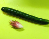 塩と醤油だけ☆みょうがきゅうりの鰹節和え作り方1写真