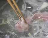 梅と新タマネギの冷しゃぶサラダ作り方2写真