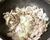 舞茸&玉ねぎと豚肉炒め作り方2写真