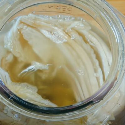 置くだけ簡単！自然発酵の酸菜（白菜漬物） by おうちで中華