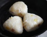 サツマイモごはんで味噌バター焼きおにぎり作り方2写真