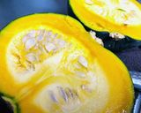 【カボチャのワタ・タネの唐揚げ】作り方1写真