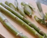アスパラと椎茸、舞茸の肉味噌炒め作り方1写真