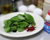 ペペロンチーノ風バジルオムレツ作り方1写真