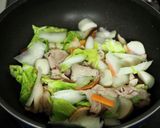 里いもと在り合わせ野菜の中華丼作り方3写真