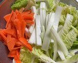 簡単肉だんごの白菜はるさめスープ作り方2写真