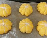 本物みたいなかぼちゃパン★レーズン入り作り方12写真