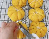 本物みたいなかぼちゃパン★レーズン入り作り方13写真