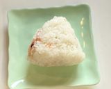 明太子と昆布（塩　佃煮）の二刀流おにぎり作り方5写真