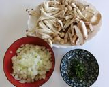 ひき肉ときのこのクリームそうめん作り方1写真