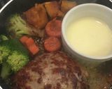 すき焼き鍋で☆チーズフォンデュハンバーグ作り方7写真