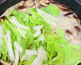キノコと白菜のあっさり塩そば鍋作り方2写真