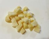 m秋鮭(生鮭)とじゃがいもの甘辛炒め作り方1写真