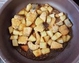 m秋鮭(生鮭)とじゃがいもの甘辛炒め作り方6写真