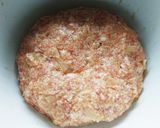 ほっこり★鶏だんごとキャベツの味噌汁作り方1写真