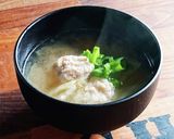 ほっこり★鶏だんごとキャベツの味噌汁作り方5写真