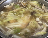 手羽先&白菜&シメジ&舞茸&大豆の煮込み作り方7写真