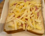 朝ごはんに☆おいしいハムチーズトースト作り方1写真