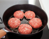 本格！デミ風トマト煮込みハンバーグ。作り方5写真