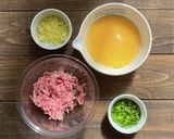 ふわとろ卵とひき肉の餡掛けごはん作り方1写真