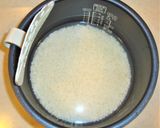 秋を満喫♥️新米で鶏肉と茸の炊き込みご飯作り方1写真