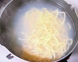 細切りチャーシューと白髪ネギのラーメン作り方3写真