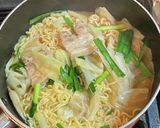 キャベツたっぷりサッポロ一番みそラーメン作り方7写真