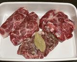 牛肉と玉ねぎのラグー作り方1写真