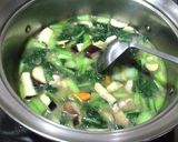 小松菜1袋と鶏肉のほっこり味噌汁作り方4写真