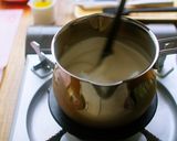 簡単おやつ★苺とパイナップルのクラフティ作り方7写真