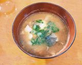 サバ缶とキムチのほっこり味噌汁作り方3写真