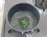 ご飯がすすむ!「豚肉とまいたけの炒め物」作り方3写真